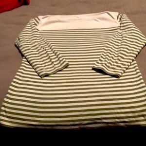 Anne Klein green &white very nice shirt size L